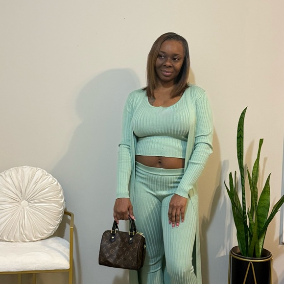 Mint Green Ribbed Knit Set - Picture 2 of 2